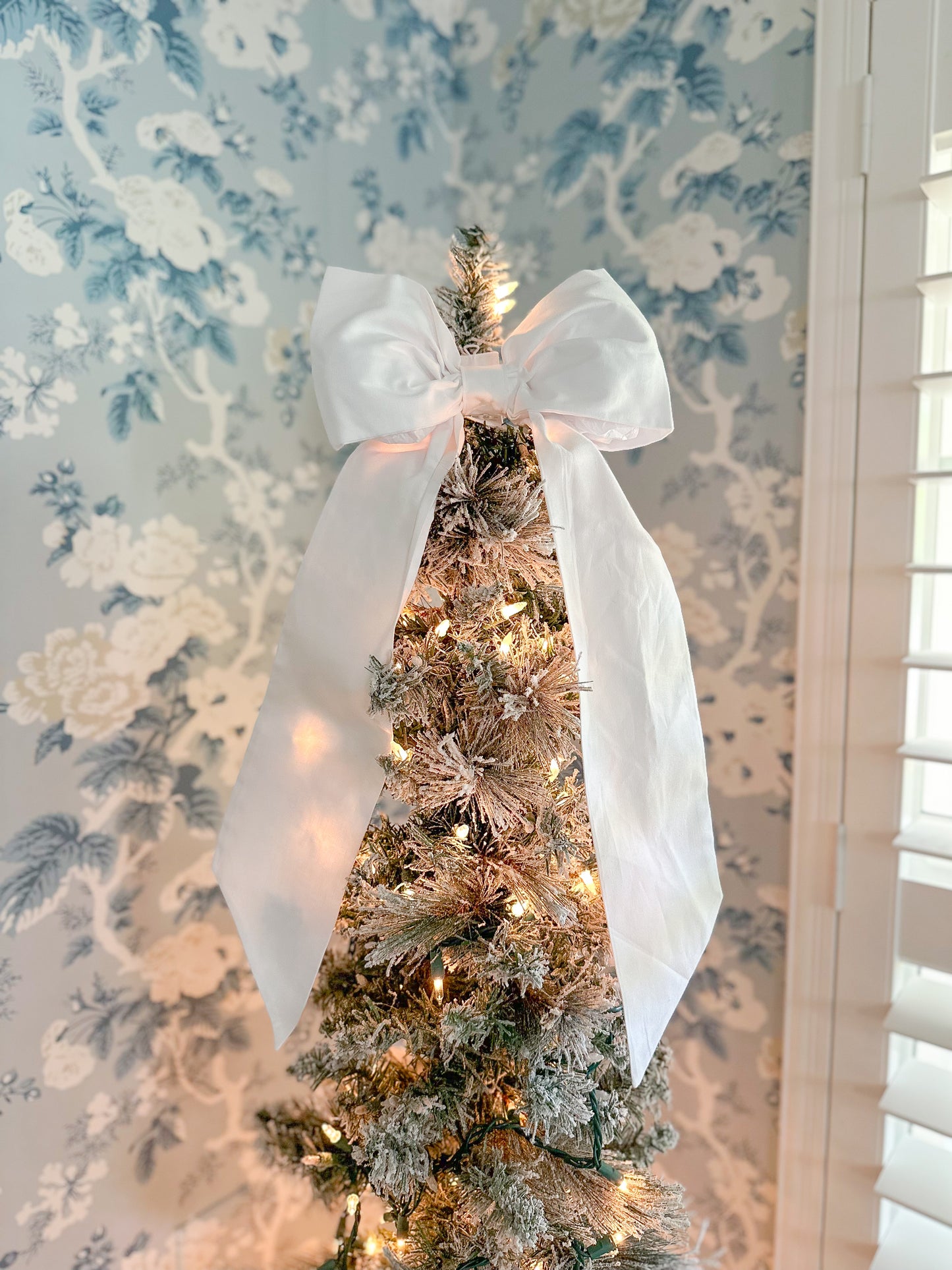 Christmas Bow Tree Topper